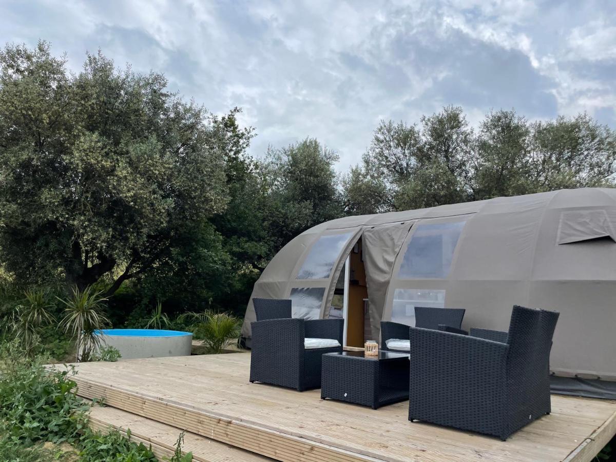 Cerchio Del Desiderio Glamping Retreat Hotel เปสการา ภายนอก รูปภาพ