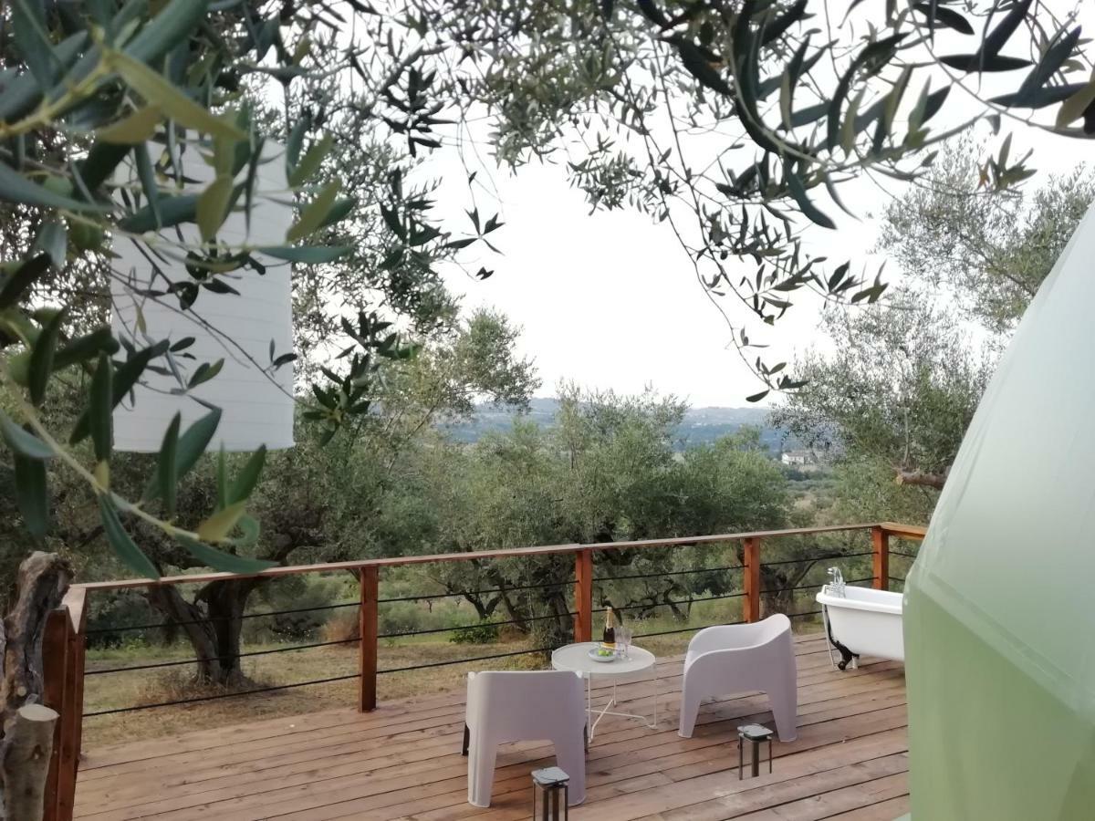 Cerchio Del Desiderio Glamping Retreat Hotel เปสการา ภายนอก รูปภาพ