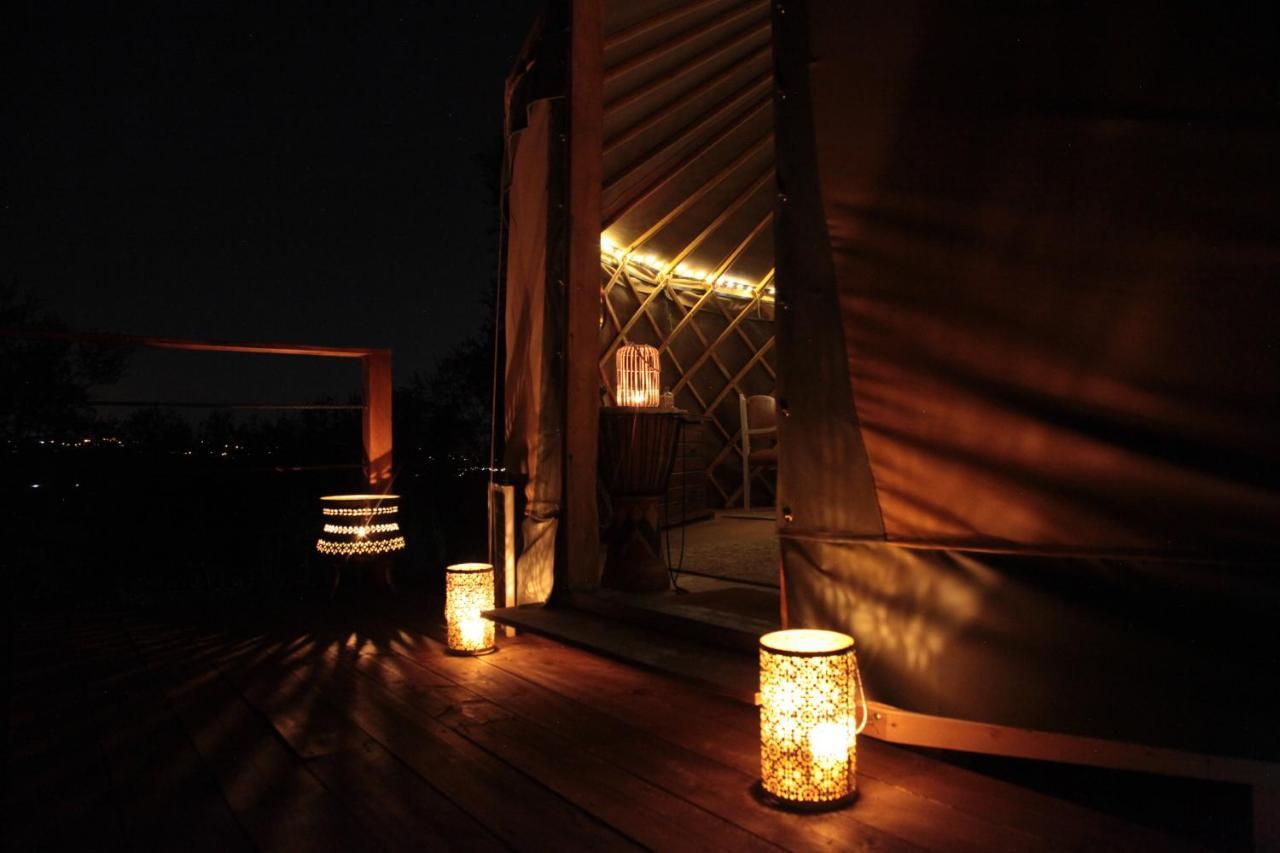 Cerchio Del Desiderio Glamping Retreat Hotel เปสการา ภายนอก รูปภาพ